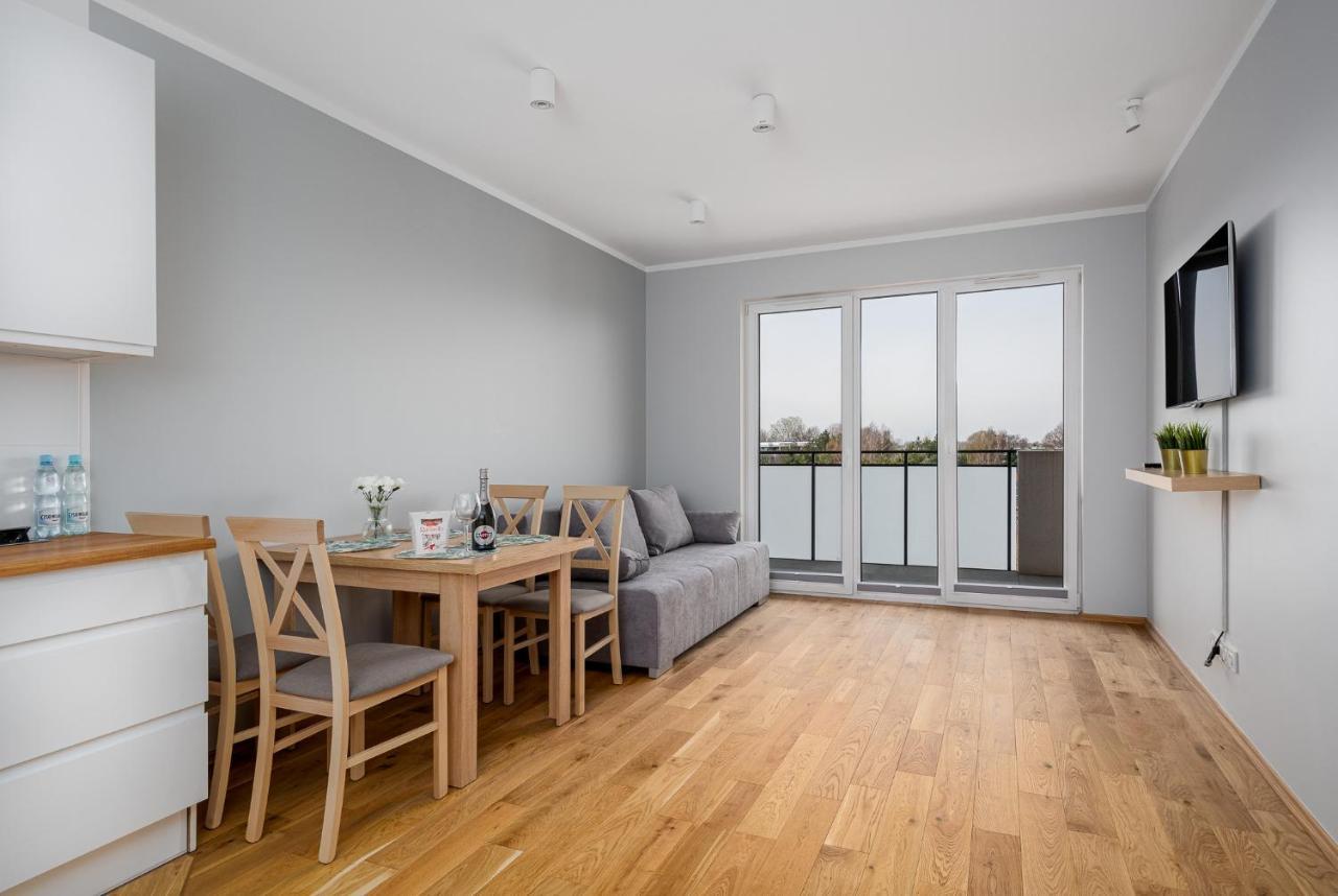 Warsaw Apartments White Экстерьер фото